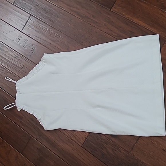 NWOT Trina Turk White textured spaghetti strap dress with ruffle top hem size 12 - Picture 4 of 9